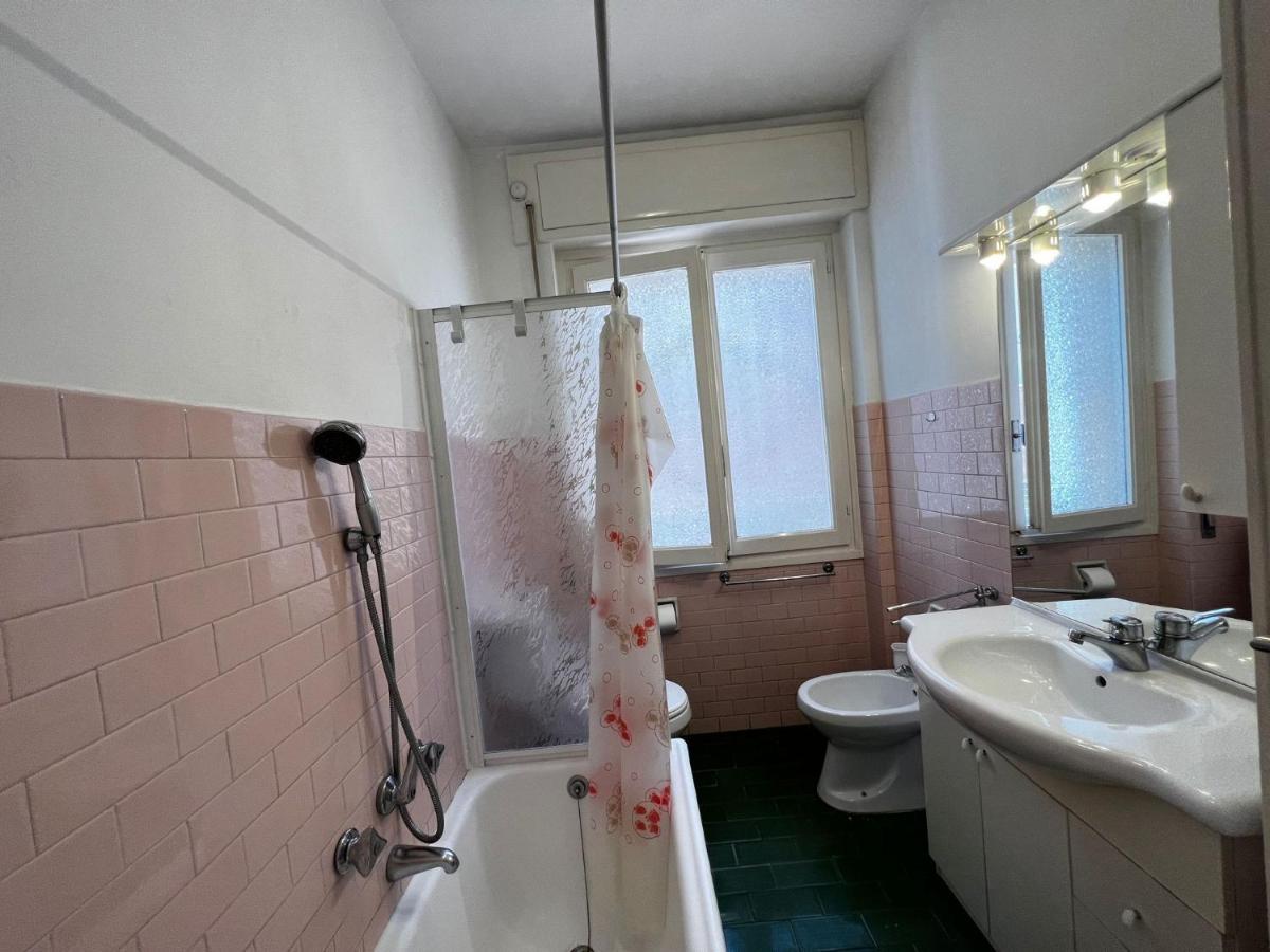 Suite A 2 Passi Dalla Spiaggia - Ospedaletti Εξωτερικό φωτογραφία